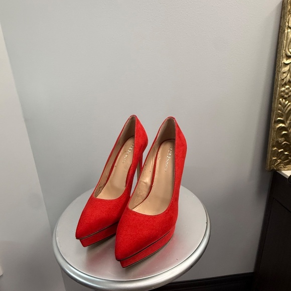 BCBG Go Red Pumps - Picture 5 of 5